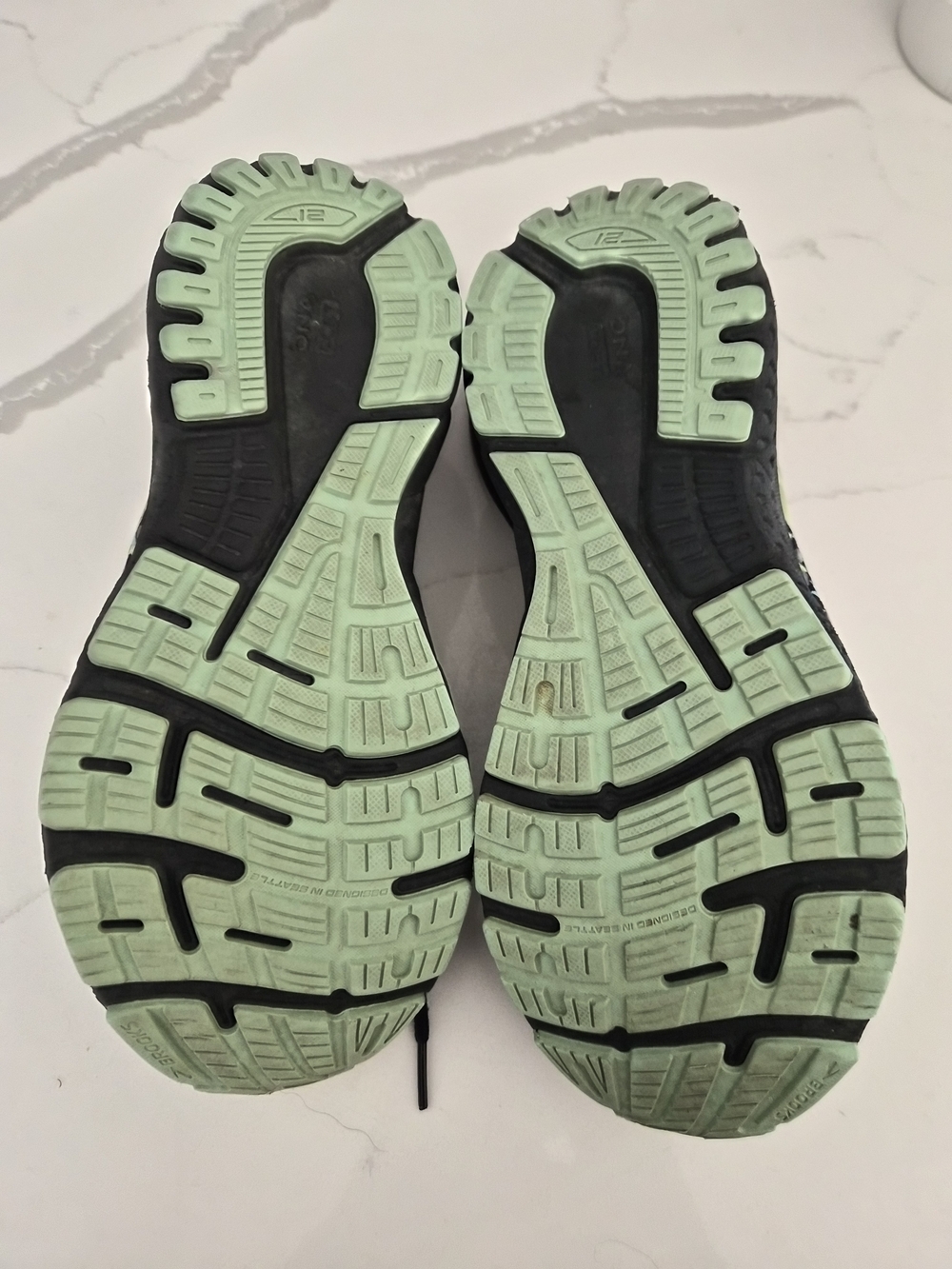 Brooks Women's Adrenaline21 Sneakers - Neon Yellow & Black Leopard Print - Picture 4 of 4